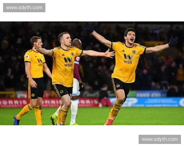 曼联鏖战狼队上演英超激情对决红魔能否重振雄风再创辉煌